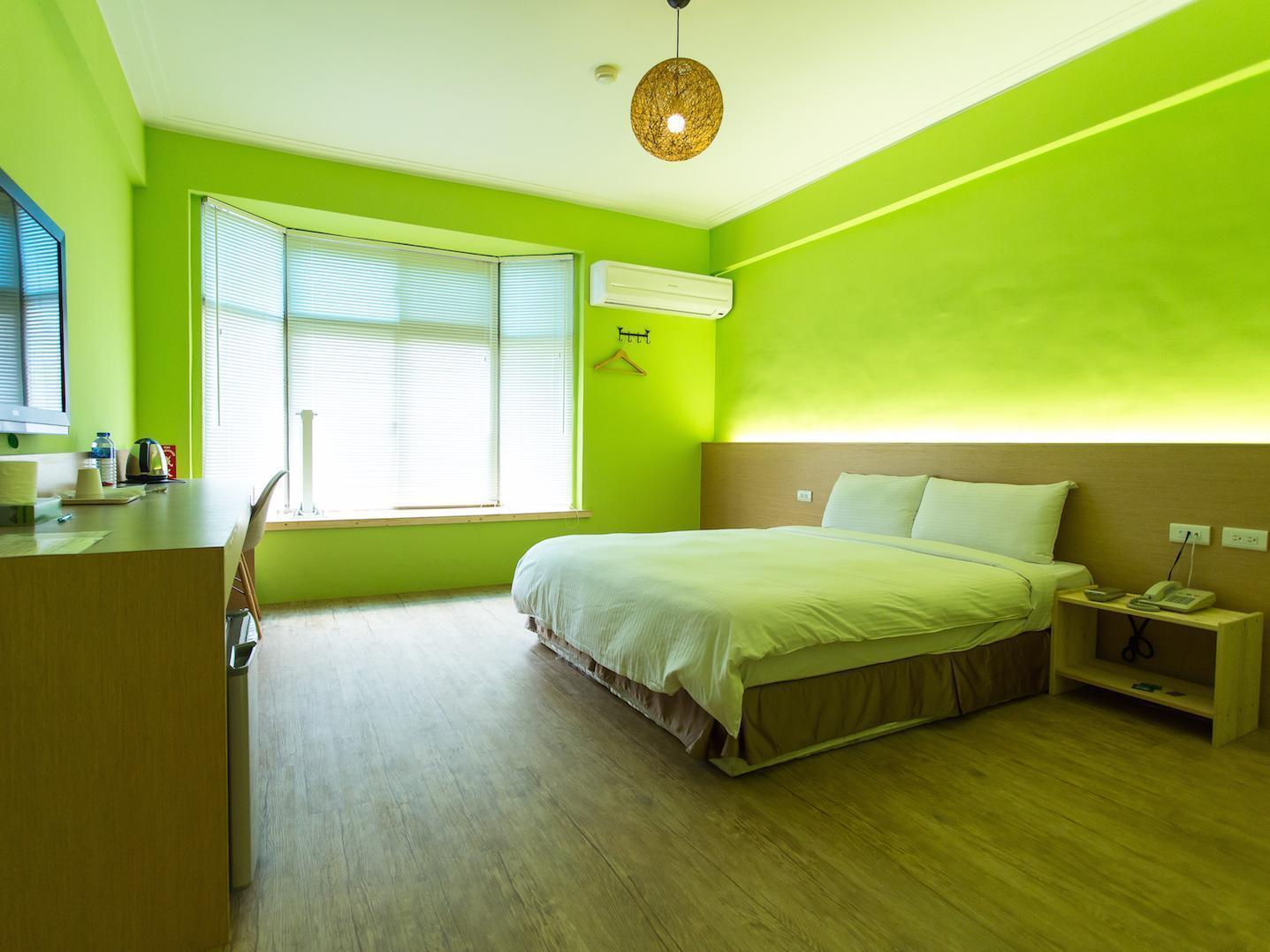 Young Motel Taitung Bagian luar foto